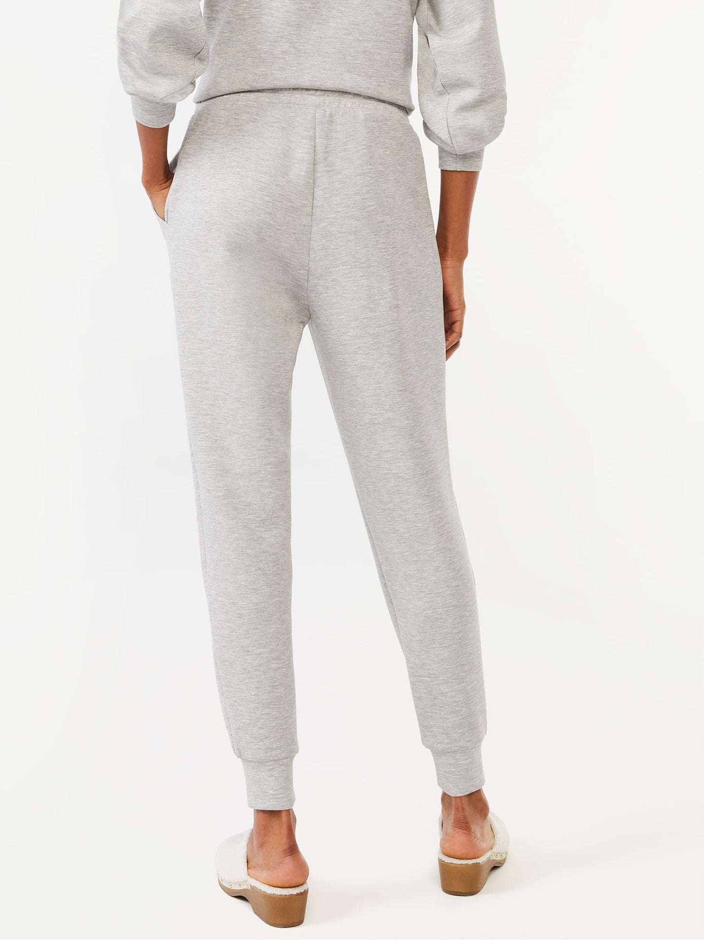 Scoop Women’s and Women’s Plus Ultimate Scubaknit Joggers, Sizes XS-4X