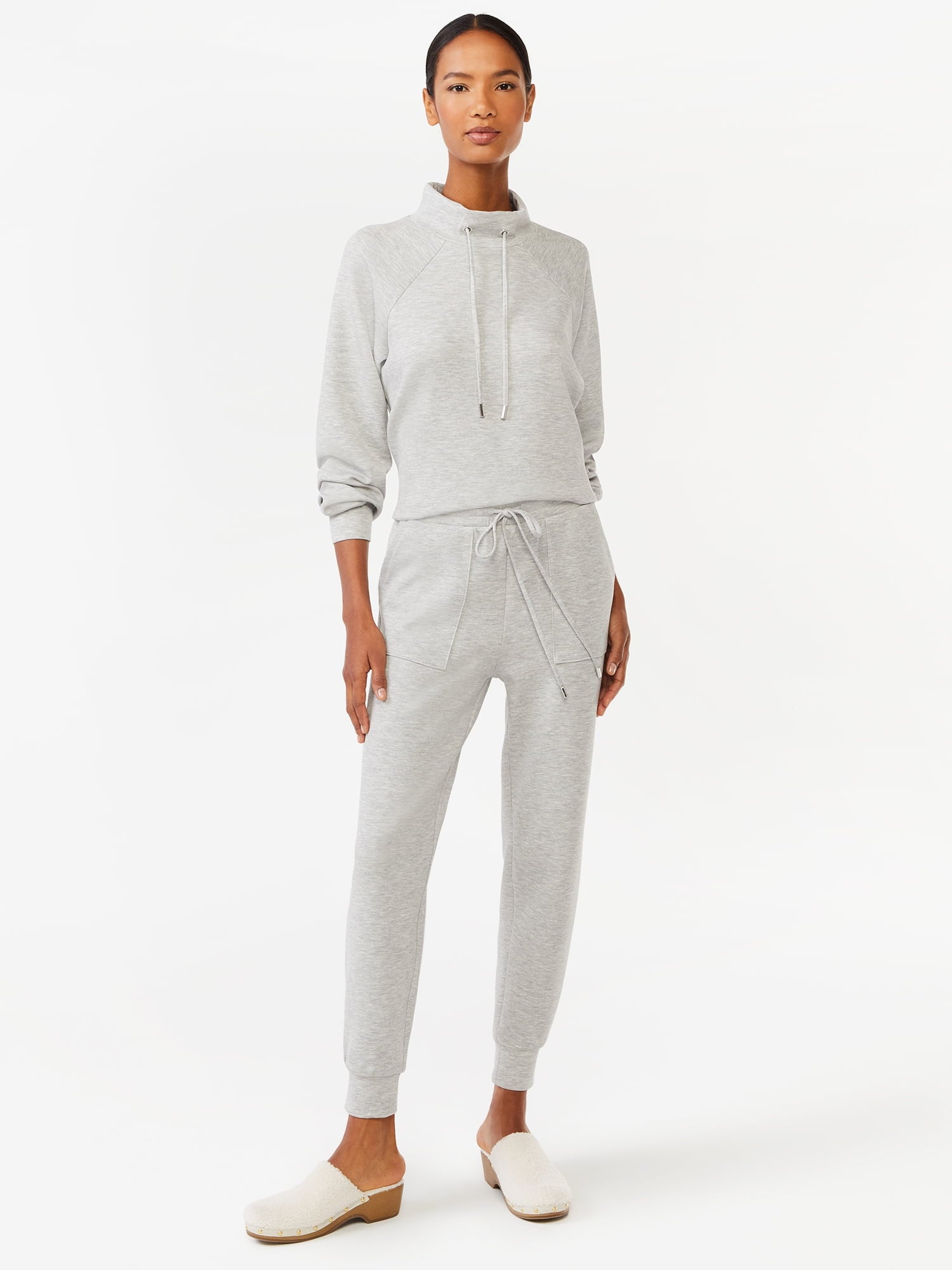 Scoop Women’s and Women’s Plus Ultimate  Scubaknit Joggers, Sizes XS-4X