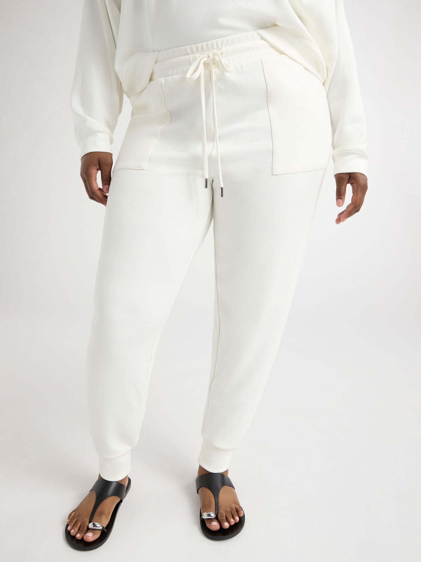 Scoop Women’s and Women’s Plus Ultimate  Scubaknit Joggers, Sizes XS-4X